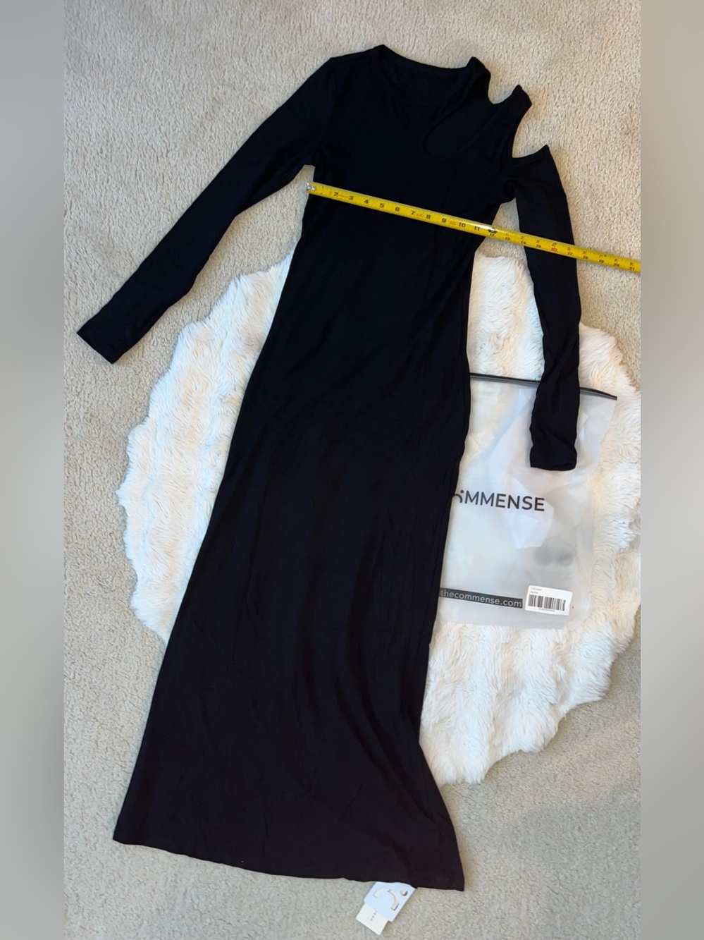 ✨NWT COMMENSE Black Long Sleeve Cutout Shoulder Ribbed Maxi Dress l